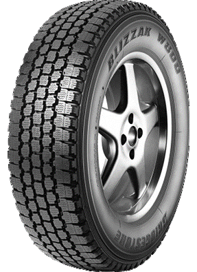 BRIDGESTONE 225/70 R15 112R BLIZZAK W800 C (F-E-3[74])(Kistgk.téli abroncs)